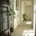 Отель Au Fin Gourmet 2*