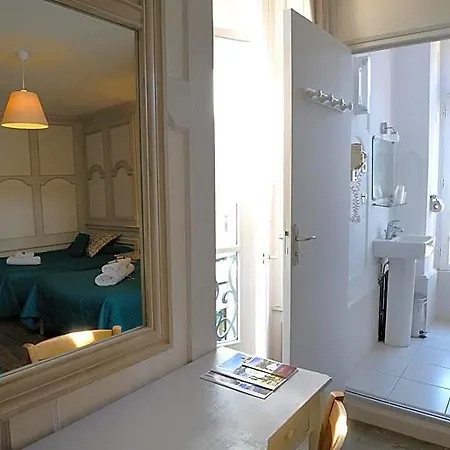 Au Fin Gourmet Hotel Le Croisic